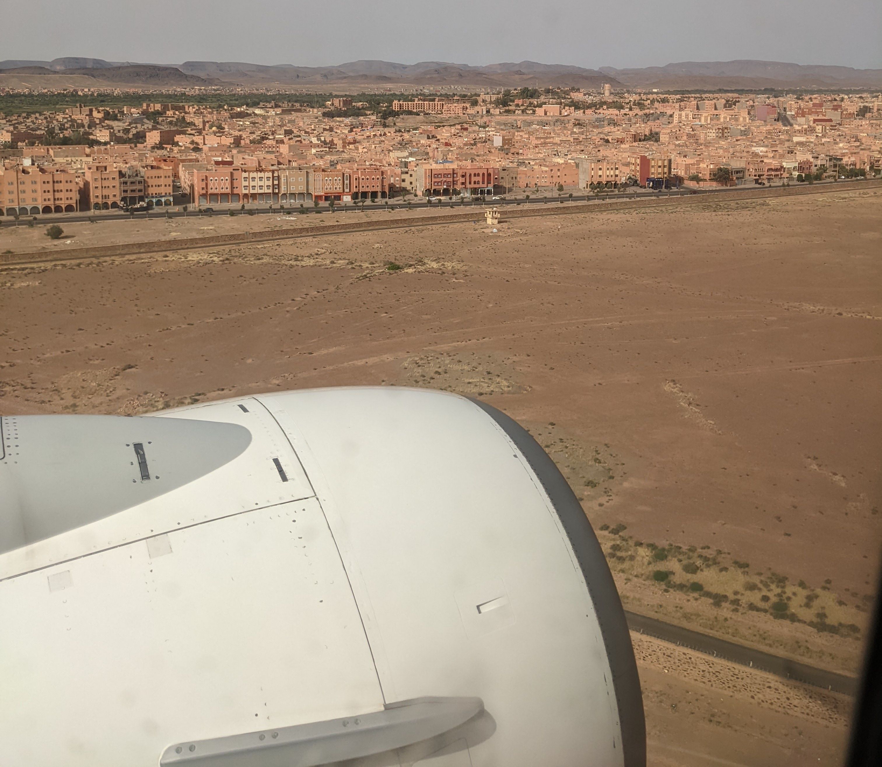  plane landing at Ouarzazate